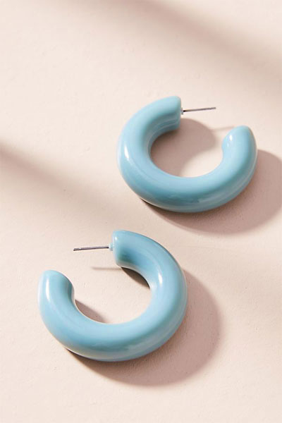 10 Hoop Earrings Your Summer Outfit Needs | Shop at Lovika