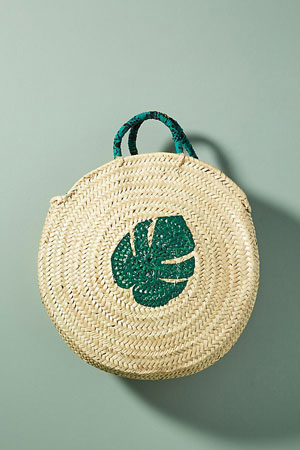 25 Amazing Round Straw Bags to Buy This Summer | Shop circle straw tote bags at Lovika