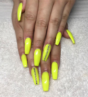 77 Bright Neon Nails to Try This Summer | LOVIKA